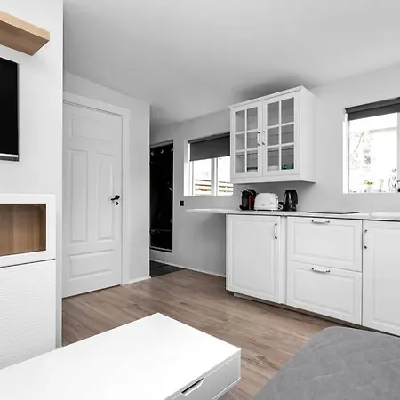 Apartment Nr10 Atelier, Tiny House Near Reykjavik Center Reykjavik